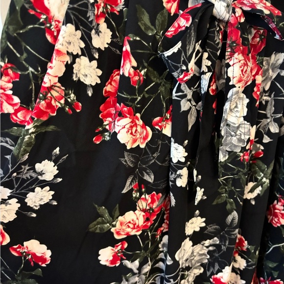 Banana Republic black floral aline midi skirt with belt size 6 - Picture 6 of 14